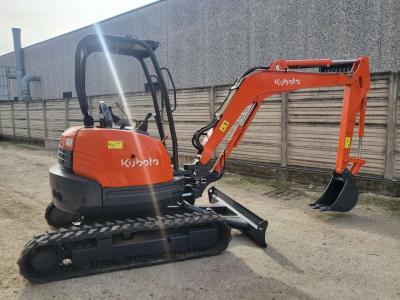 Kubota U35-3