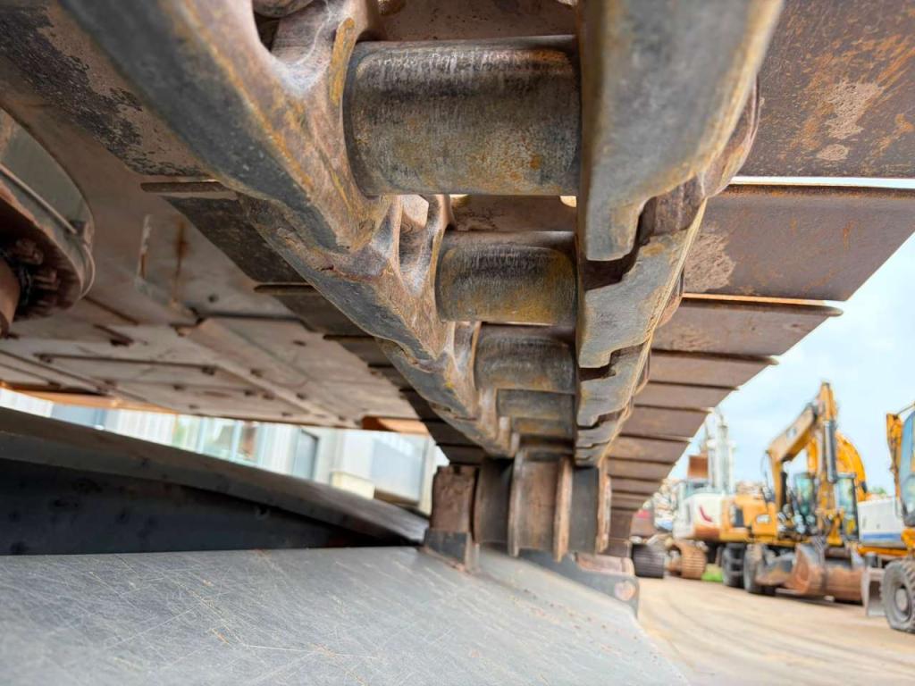 Liebherr R945 S-HD Foto 16