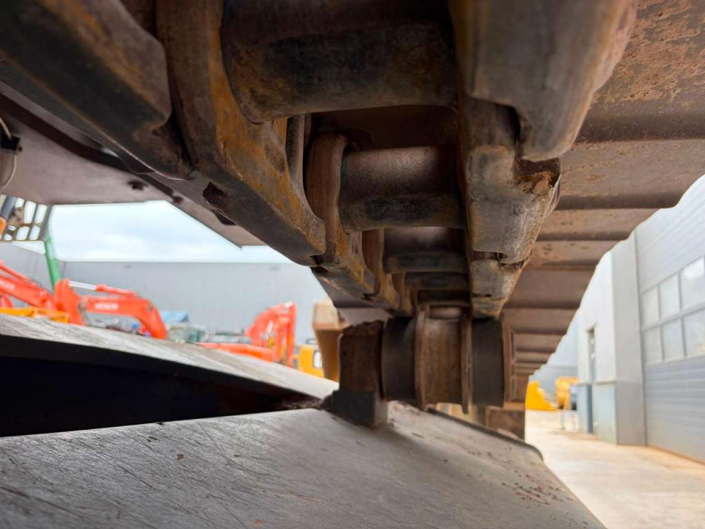 Liebherr R945 S-HD Foto 18