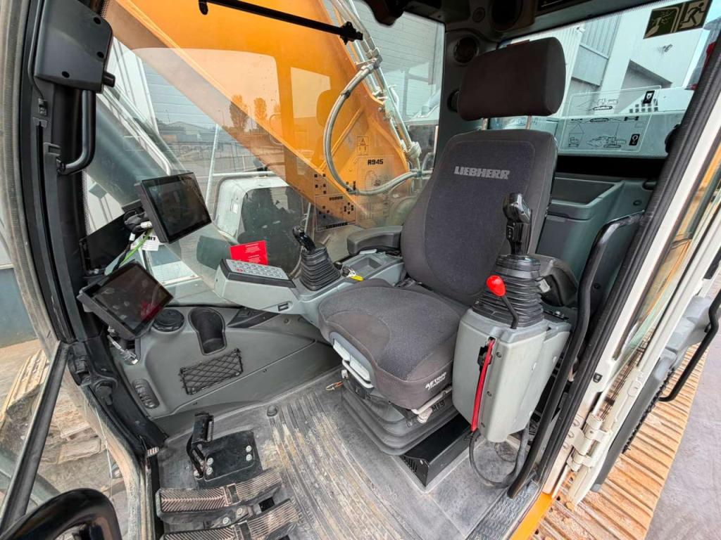 Liebherr R945 S-HD Foto 21