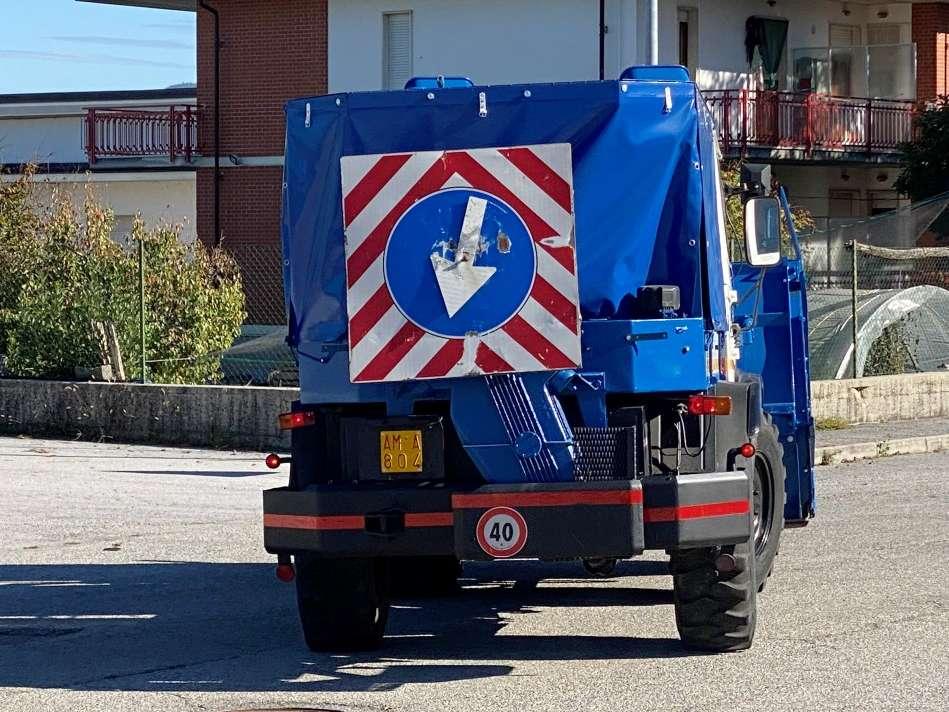 Mercedes-Benz UNIMOG Foto 12
