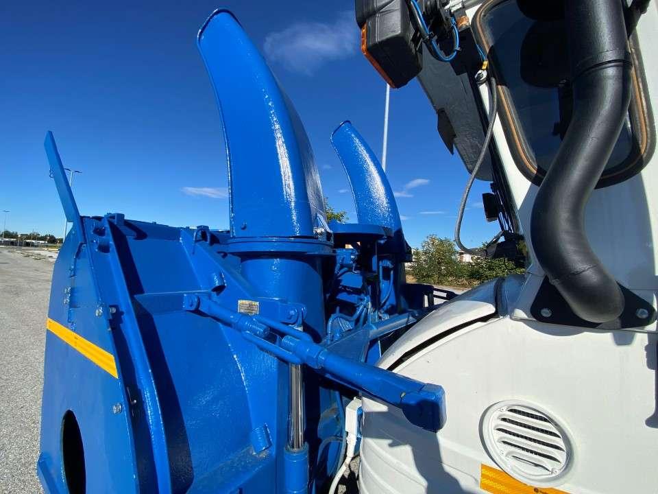Mercedes-Benz UNIMOG Foto 5