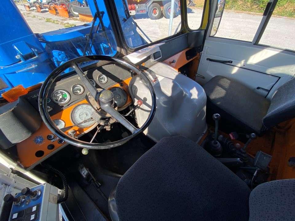 Mercedes-Benz UNIMOG Foto 7