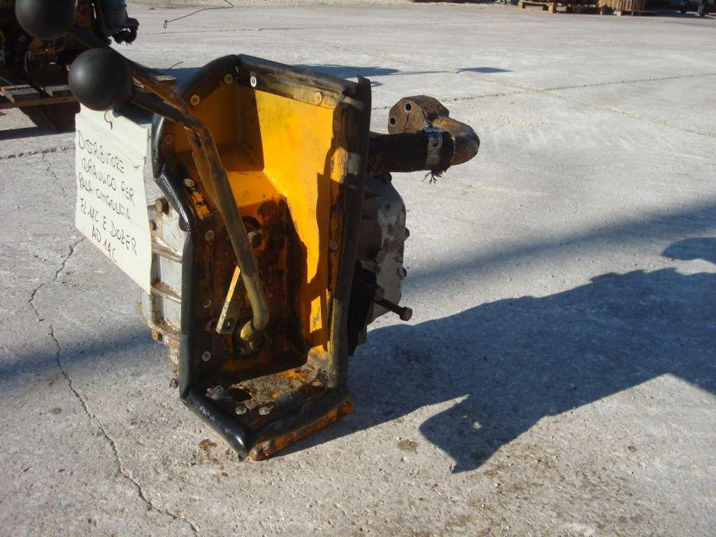Distributore idraulico per Fiat Allis FL14C e DOZER AD14C Foto 3