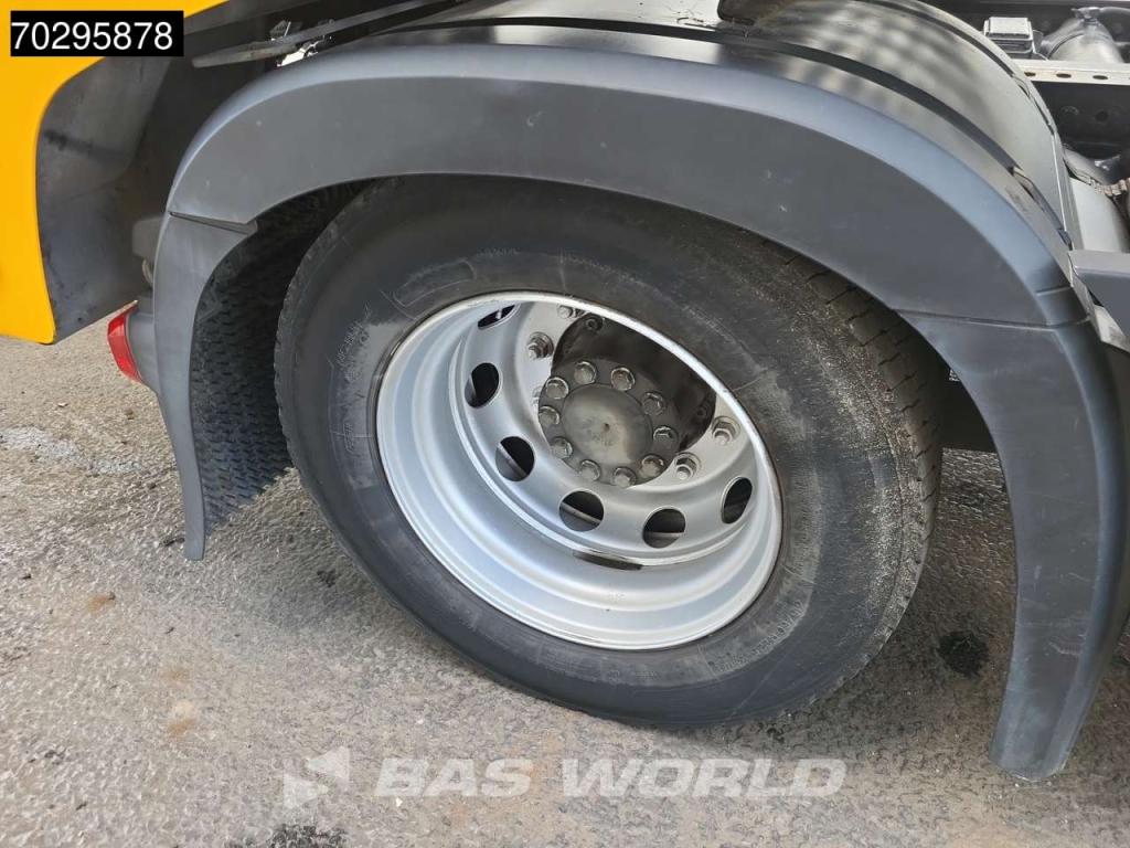 Mercedes-Benz Actros 1843 4X2 Retarder Euro 6 Lohr Aufbau Foto 28