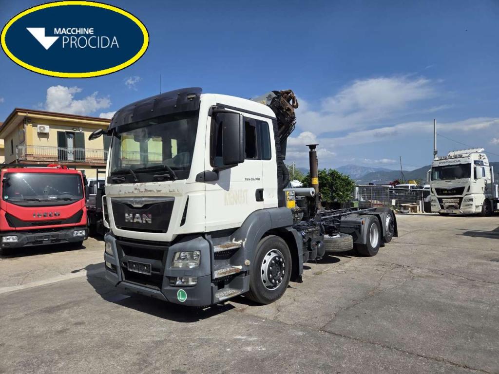 Man TGS 26.360 Foto 1