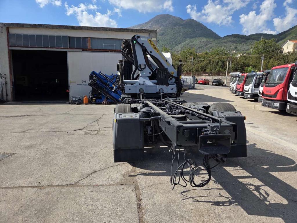 Man TGS 26.360 Foto 15