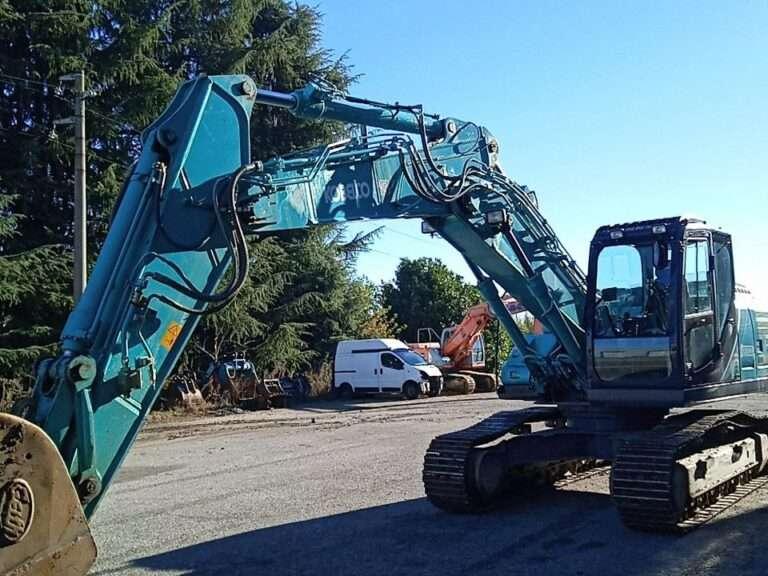 Kobelco SK210SNLC-10 TRIPLICE Foto 15