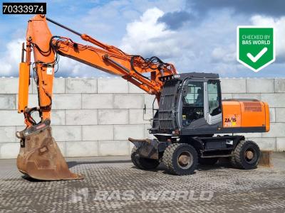 Hitachi ZX210W -3 in vendita da BAS World B.V.