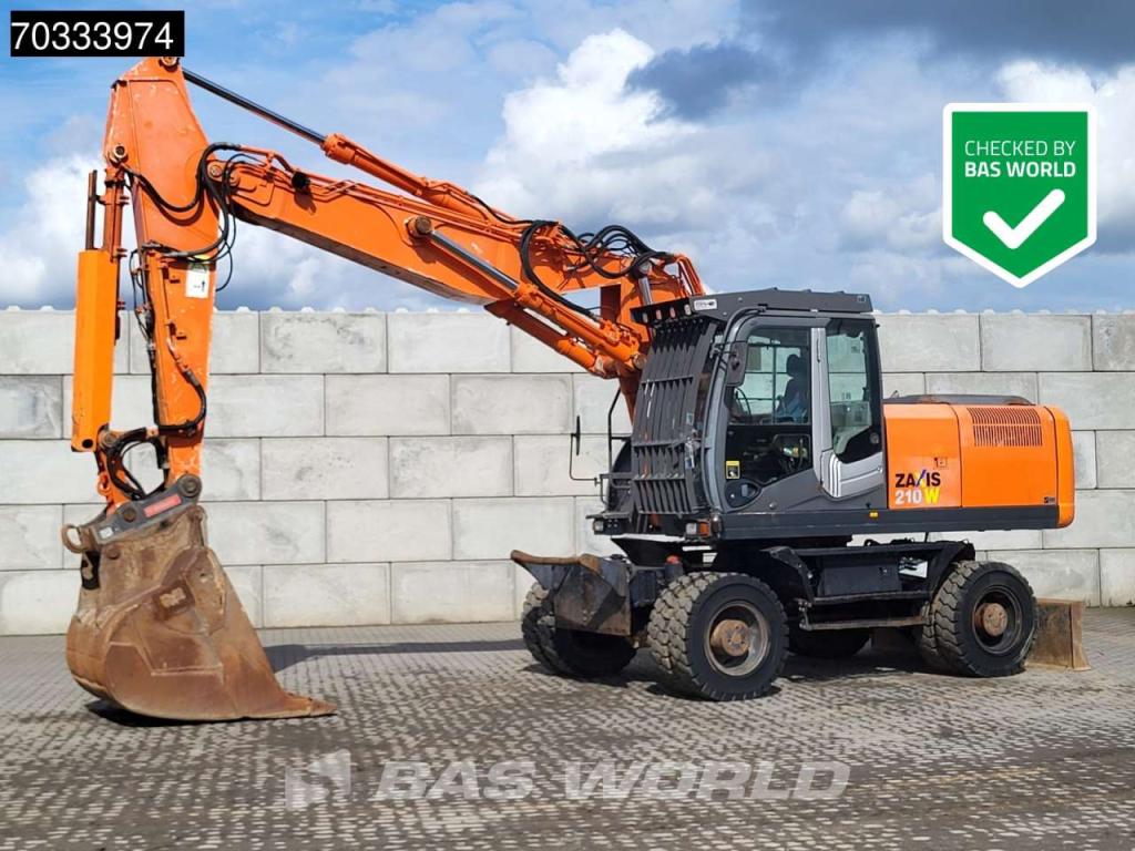 Hitachi ZX210W -3 Foto 1