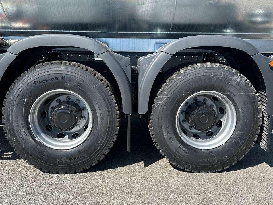 Man TGS 33.520 6X6 Foto 7