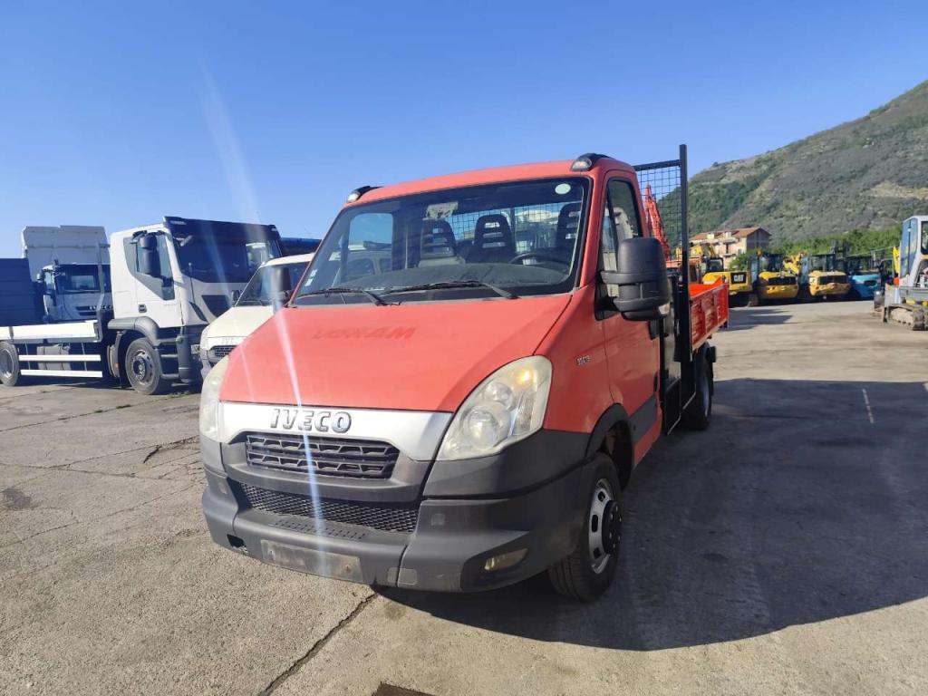 Iveco DAILY 35C13 Foto 22