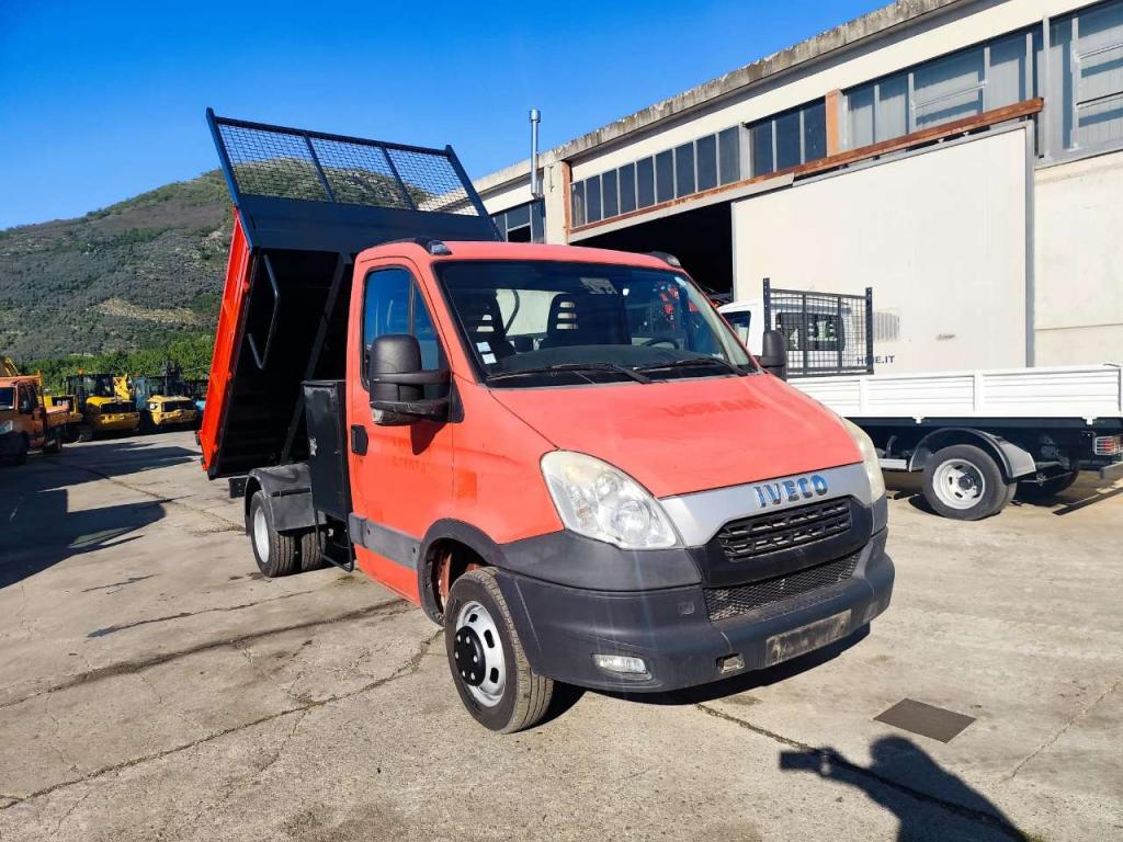 Iveco DAILY 35C13 Foto 6