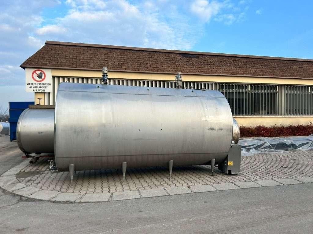 CISTERNA NON SCARRABILE USATA IN ACCIAIO INOX Foto 3