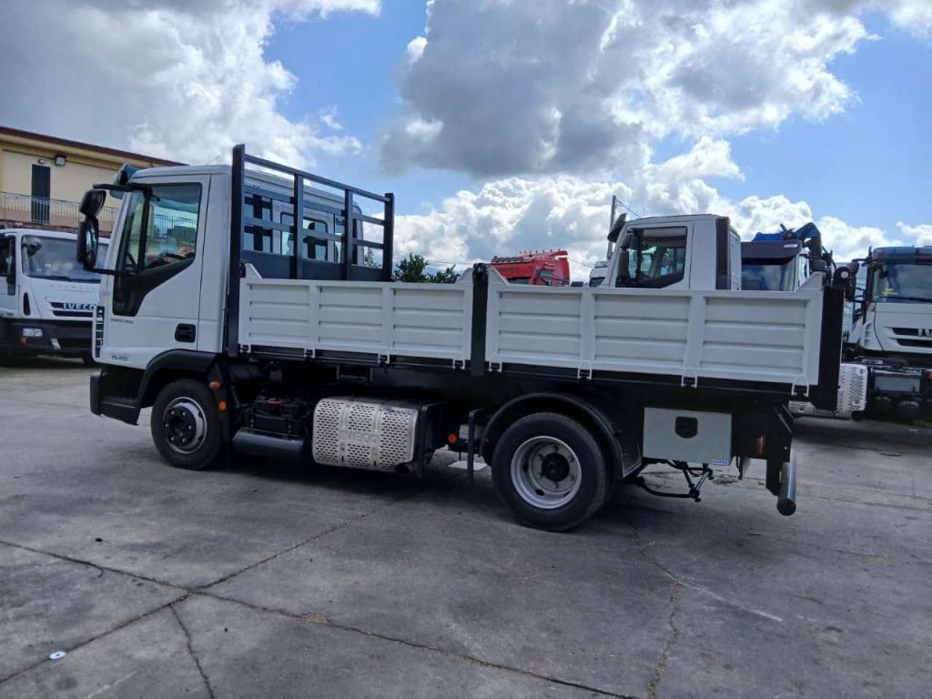 Iveco EUROCARGO 75-210 Foto 10