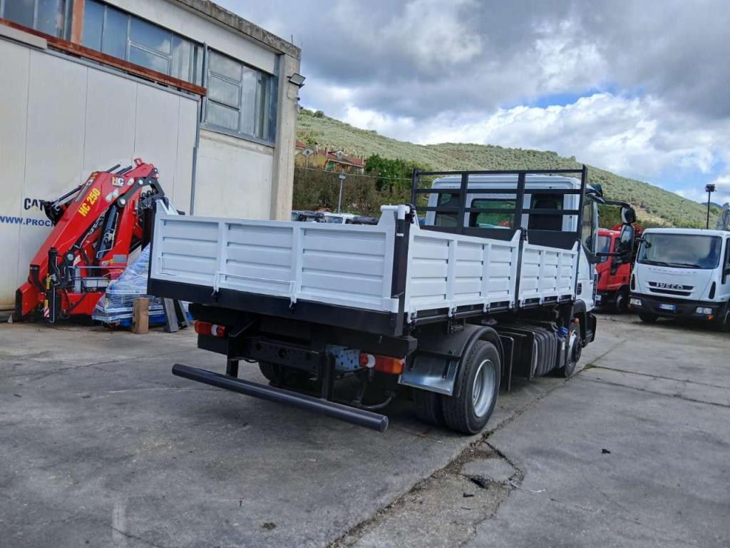 Iveco EUROCARGO 75-210 Foto 17