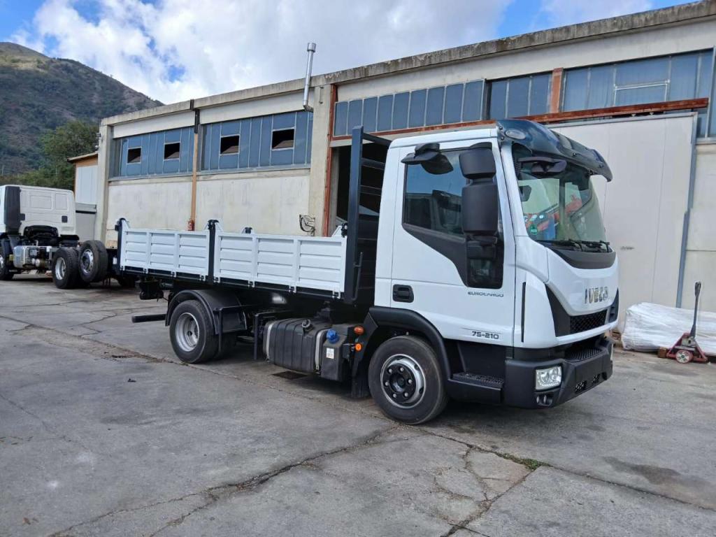 Iveco EUROCARGO 75-210 Foto 22