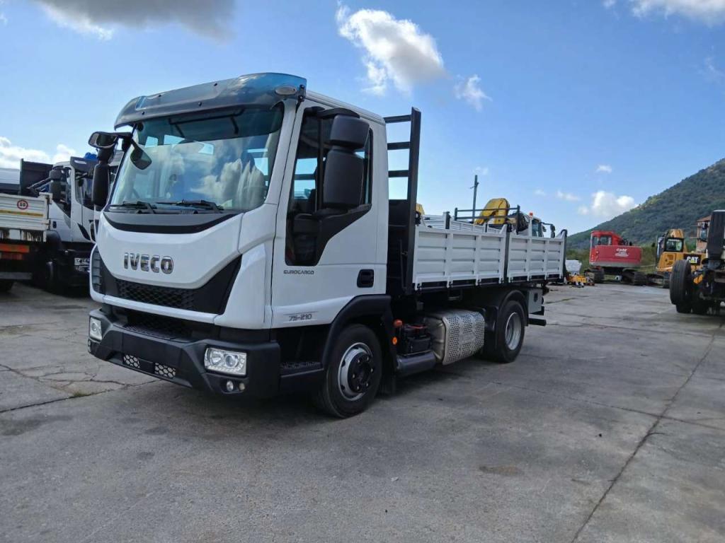 Iveco EUROCARGO 75-210 Foto 8