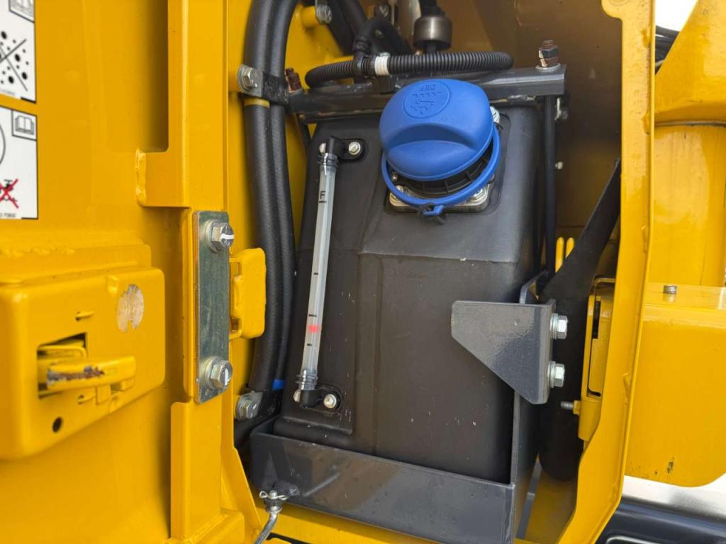 Komatsu PW138 MR-11EO Foto 17