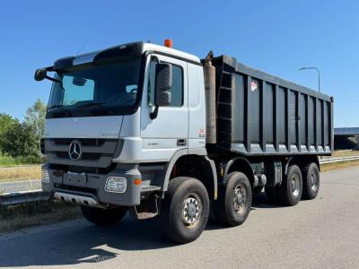 MercedesBenz ACTROS 4851 V8 8x8 tipper in vendita da Big Machinery