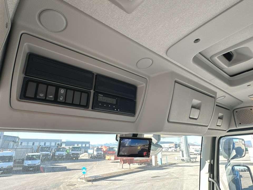 Volvo FL280 4x4 Foto 14
