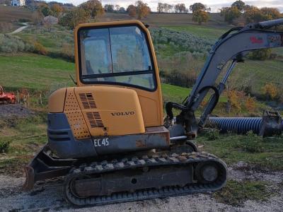 Volvo EC 45