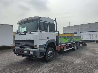 Iveco TURBOSTAR 180 / 190-36 IN CONTO VENDITA RAMPE in vendita da Rossini Truck & Van Srl