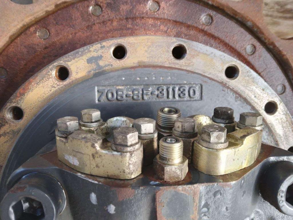 Riduttore di traslazione per Komatsu PC228US Foto 5
