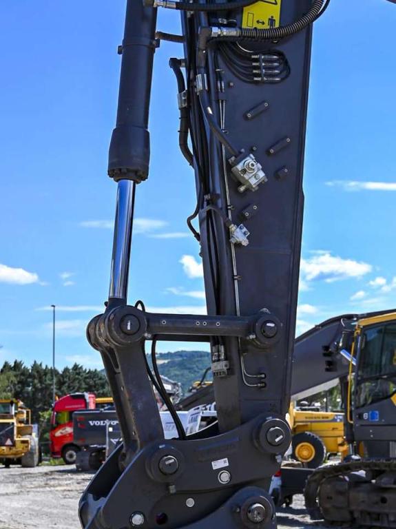 Volvo EC210FNL5 Foto 13