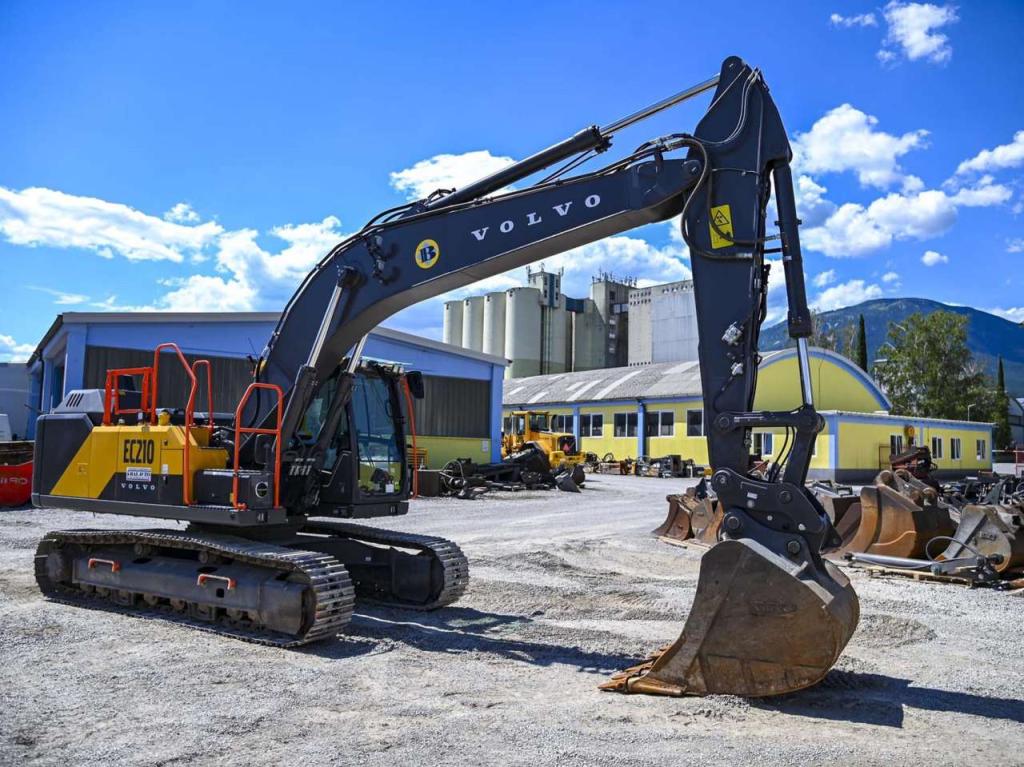 Volvo EC210FNL5 Foto 9