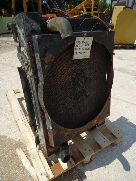 Radiatore acqua per Fiat Allis FL9 Foto 3