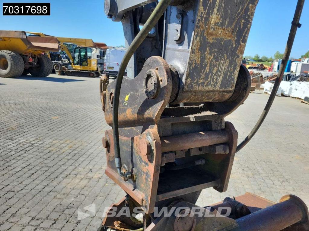 Volvo EWR150 E Outriggers + Blade Foto 14