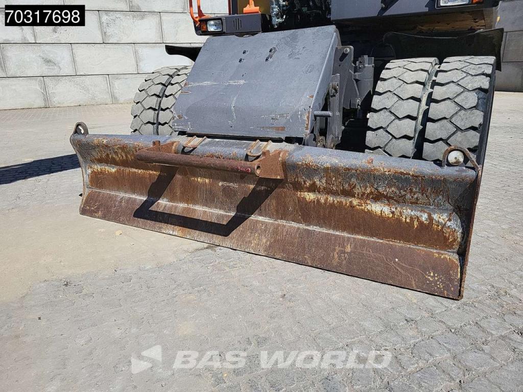 Volvo EWR150 E Outriggers + Blade Foto 30