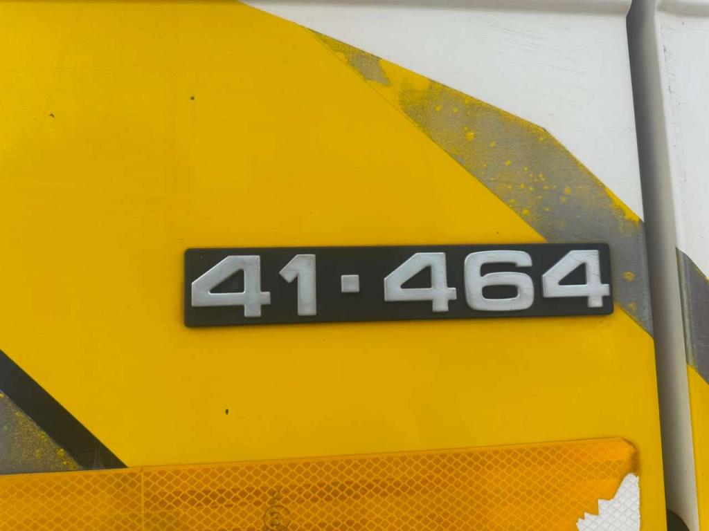Man 41 464 Foto 15