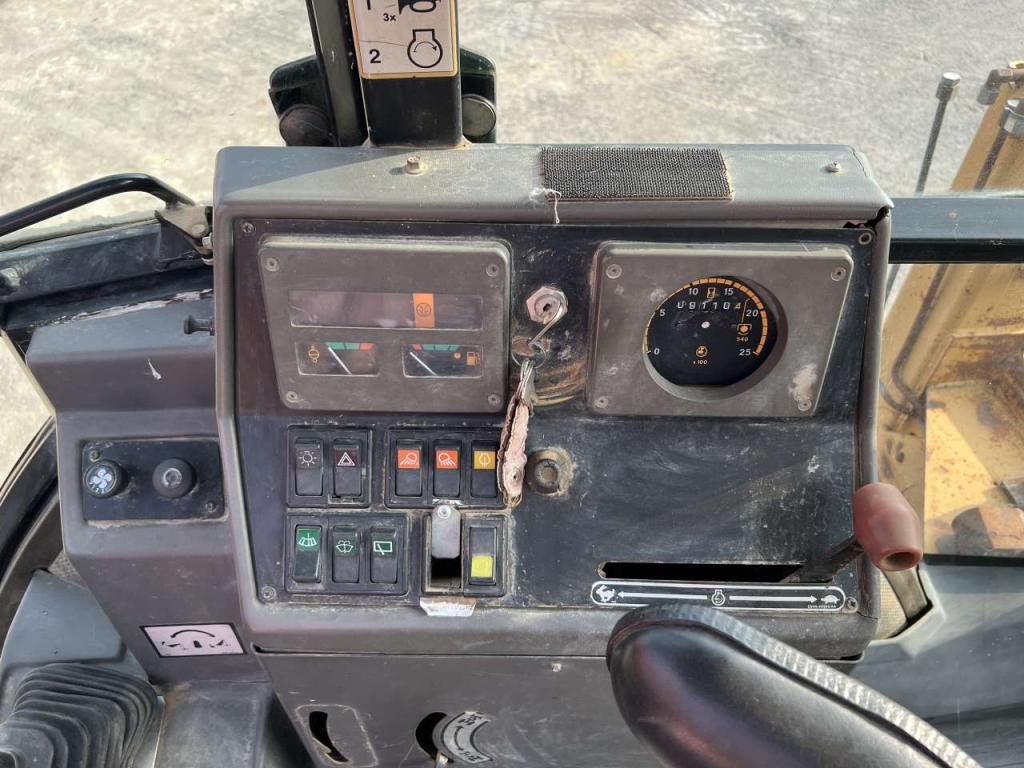 Ford 675D 4x4 Foto 8