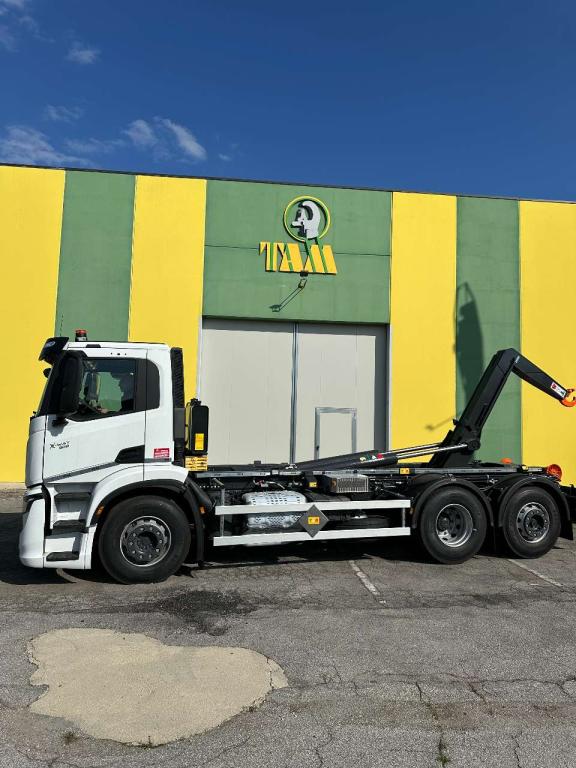 Iveco STRALIS X-WAY AD280X50 YPS Foto 3