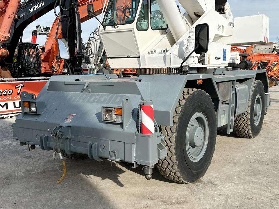 Terex A300 4x4 Foto 8