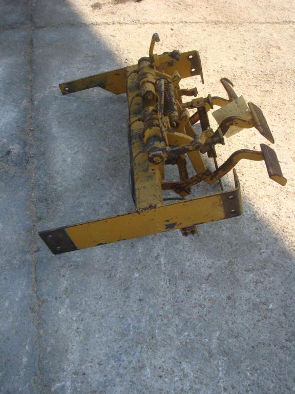 Pedaliera per Fiat Allis FL10C Foto 4