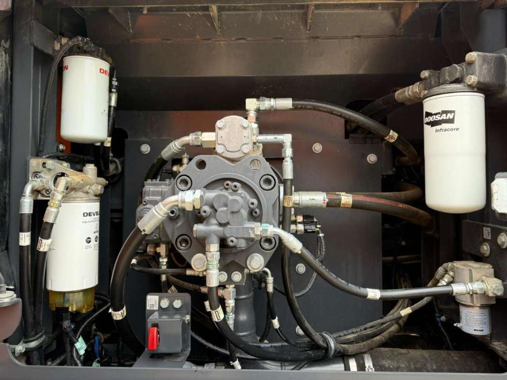 Doosan DX300LC-7 Foto 15