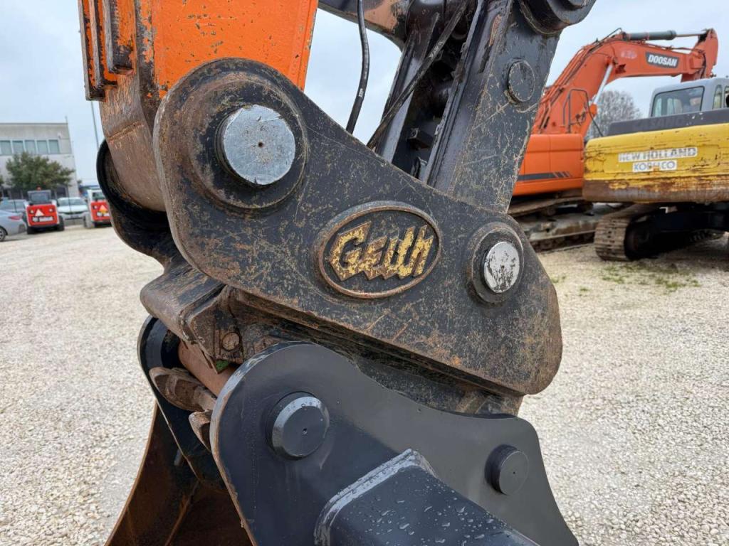 Doosan DX300LC-7 Foto 6