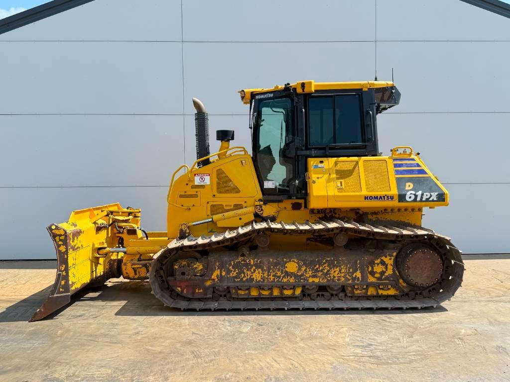 Komatsu D61PX-24 - Ripper Valve / Camera Foto 2
