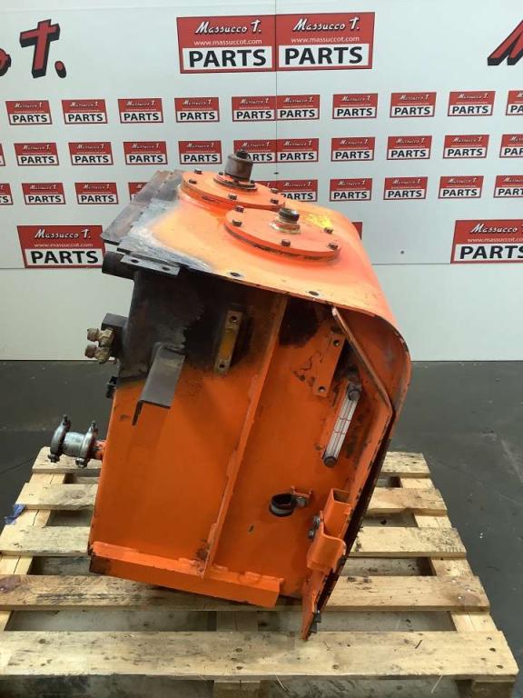 Serbatoio olio idraulico per Fiat Hitachi EX 235 Foto 5