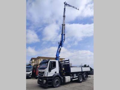 Iveco STRALIS AD 260S31 Y/P in vendita da Procida Macchine S.r.l.
