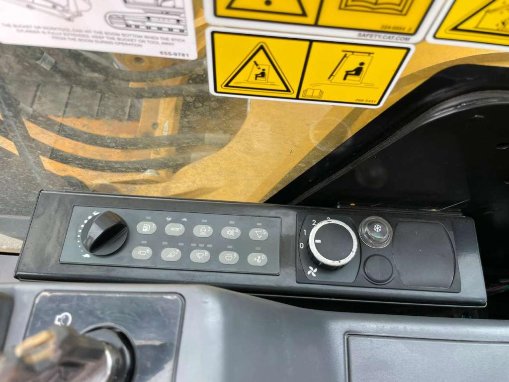Caterpillar 320D3 GC Foto 13