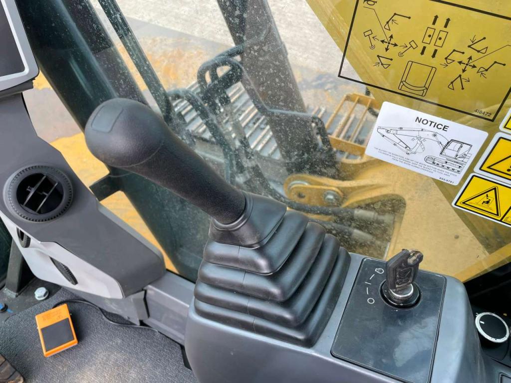 Caterpillar 320D3 GC Foto 14