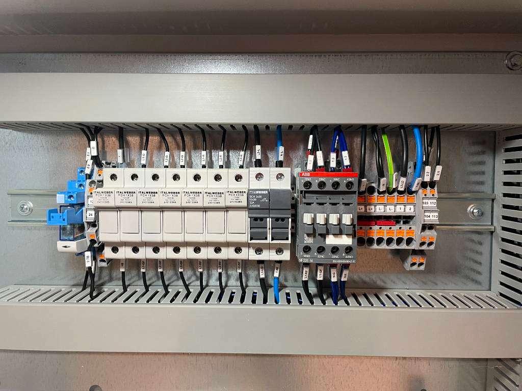 ATS Panel 160A - Max 110 kVA - DPX-27505 Foto 7