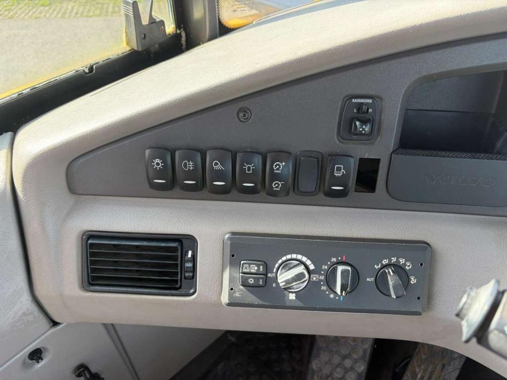 Volvo A25G Foto 22