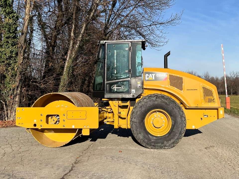Caterpillar CS54B Foto 2