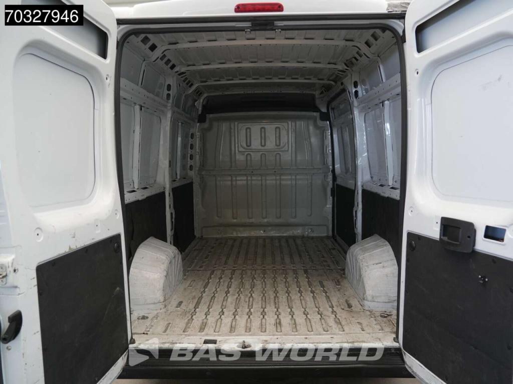 Peugeot Boxer 140PK L2H2 Airco Parkeersensoren Euro6 L2 Airco Foto 7
