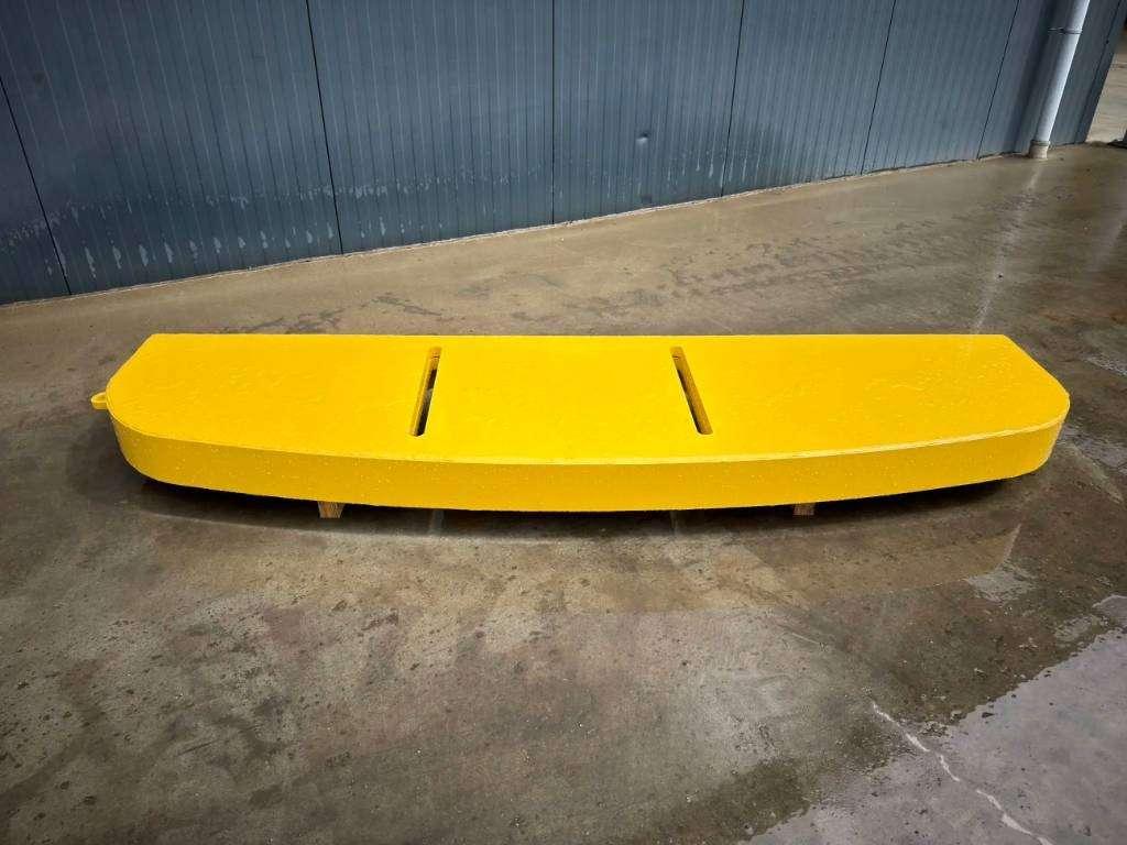 Komatsu Counterweight PC210 Foto 2
